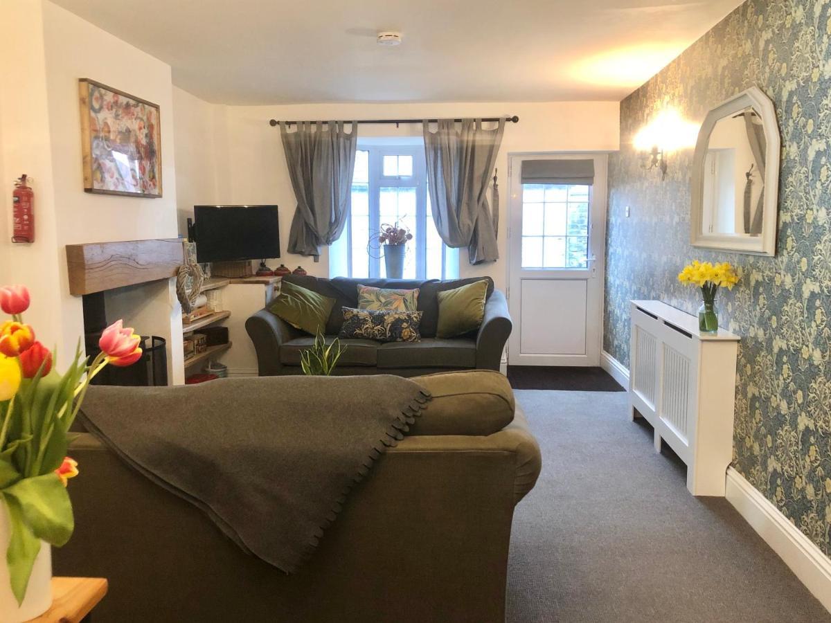 Primrose Cottage - Tideswell, Peak District Екстер'єр фото
